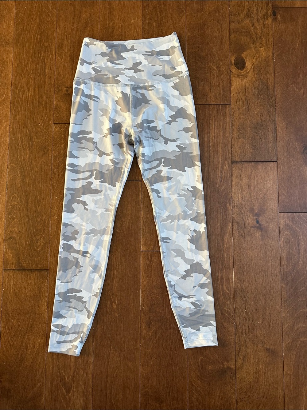 Beyond Yoga White and Gray Camo High-Waist Leggings